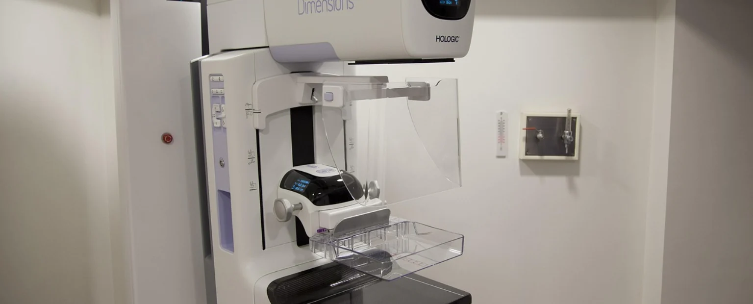 Mammography unit installed in a screening room